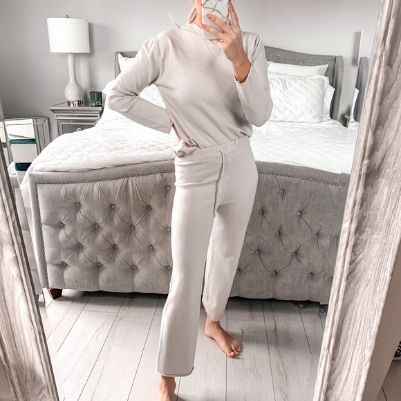 Little Pearls of Life Pants - Two Piece Beige Loungewear Ultra Soft Knitted Set